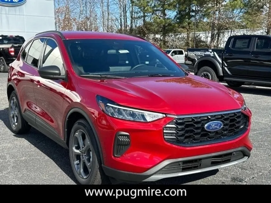2025 Ford Escape ST-Line photo 1