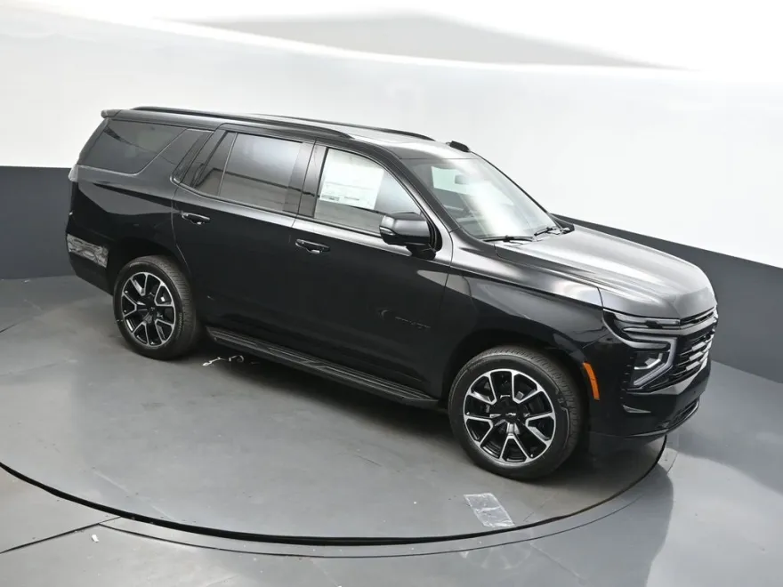 2026 Chevrolet Tahoe RST photo 1