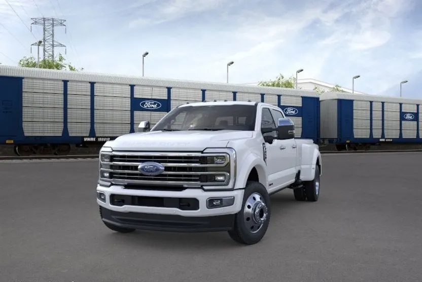 2026 Ford F-450 photo 1