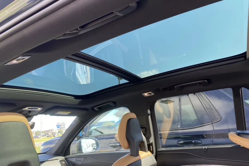 2022 Volvo XC90 Inscription photo 1