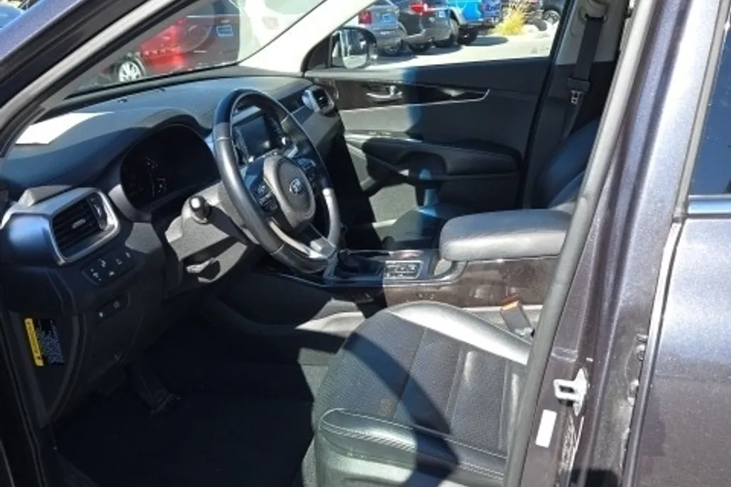 2018 Kia Sorento EX photo 1
