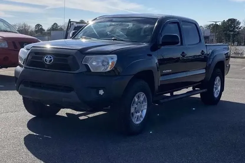 2014 Toyota Tacoma photo 1