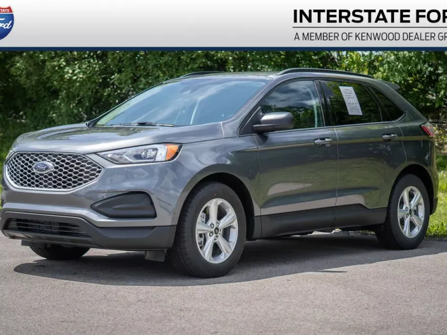 2024 Ford Edge SE photo 1