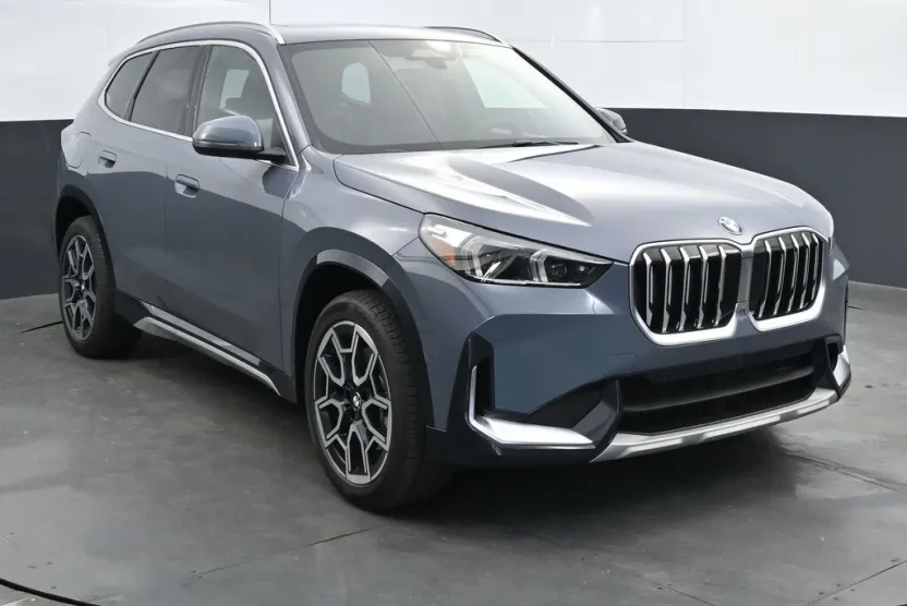 2025 Bmw X1 XDrive28i photo 1
