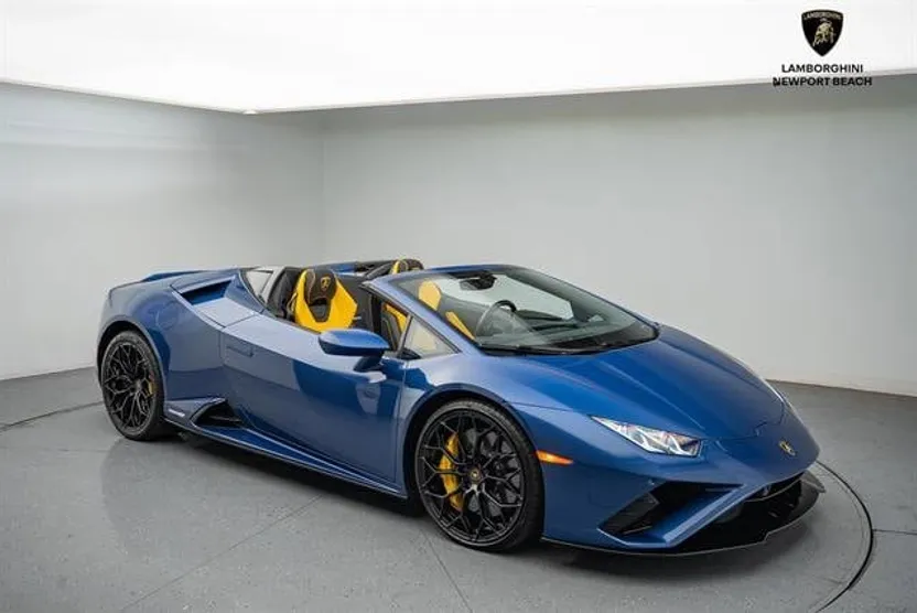 2023 Lamborghini Huracan Evo Spyder RWD photo 1