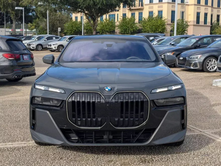 2024 Bmw 760i xDrive photo 1