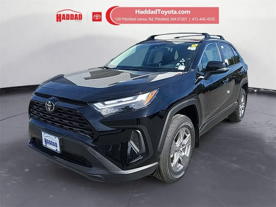 2025 Toyota RAV4 Hybrid XLE photo 1