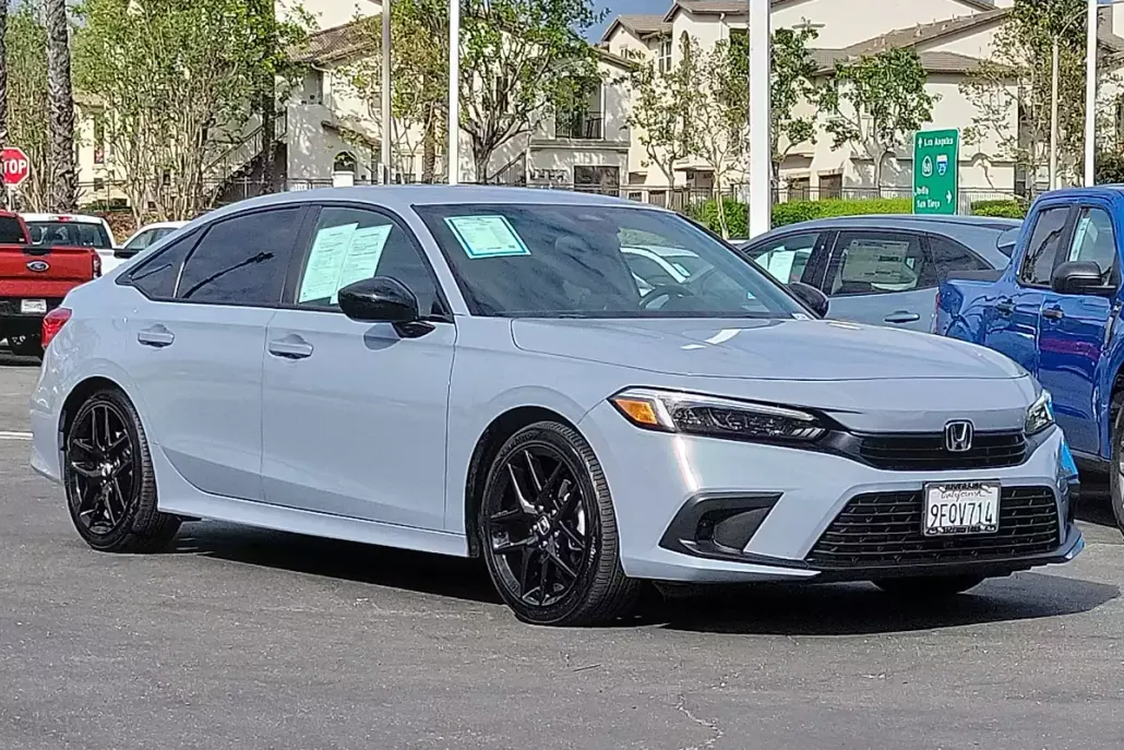 2023 Honda Civic Sport photo 1
