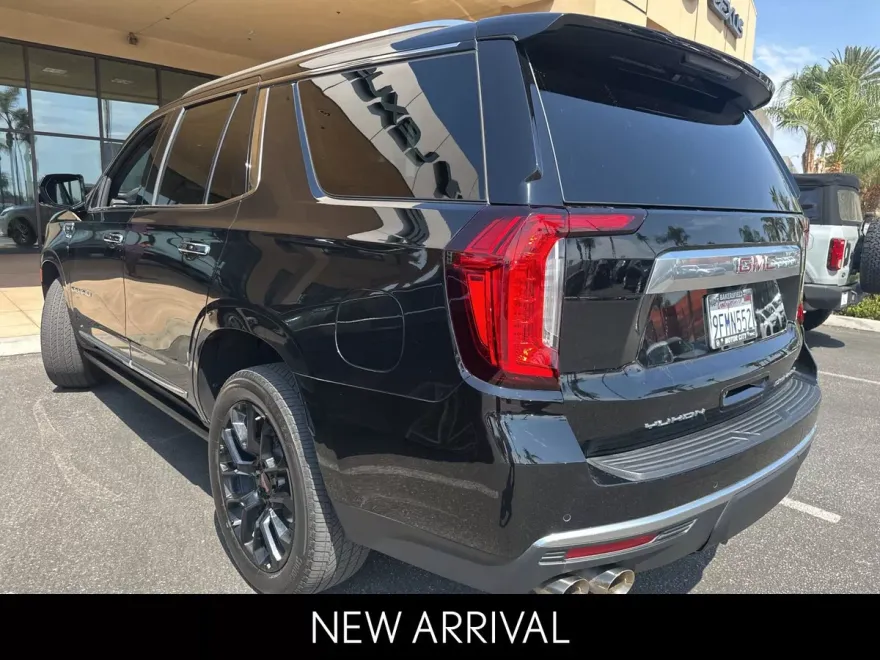 2023 Gmc Yukon Denali photo 1