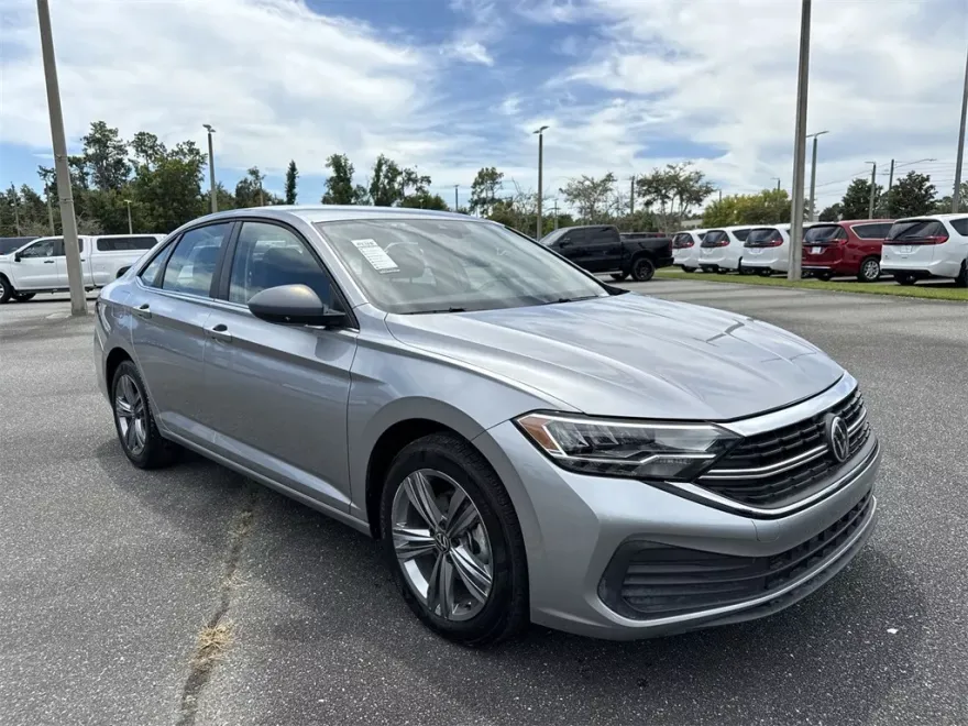 2024 Volkswagen Jetta 1.5T SE photo 1
