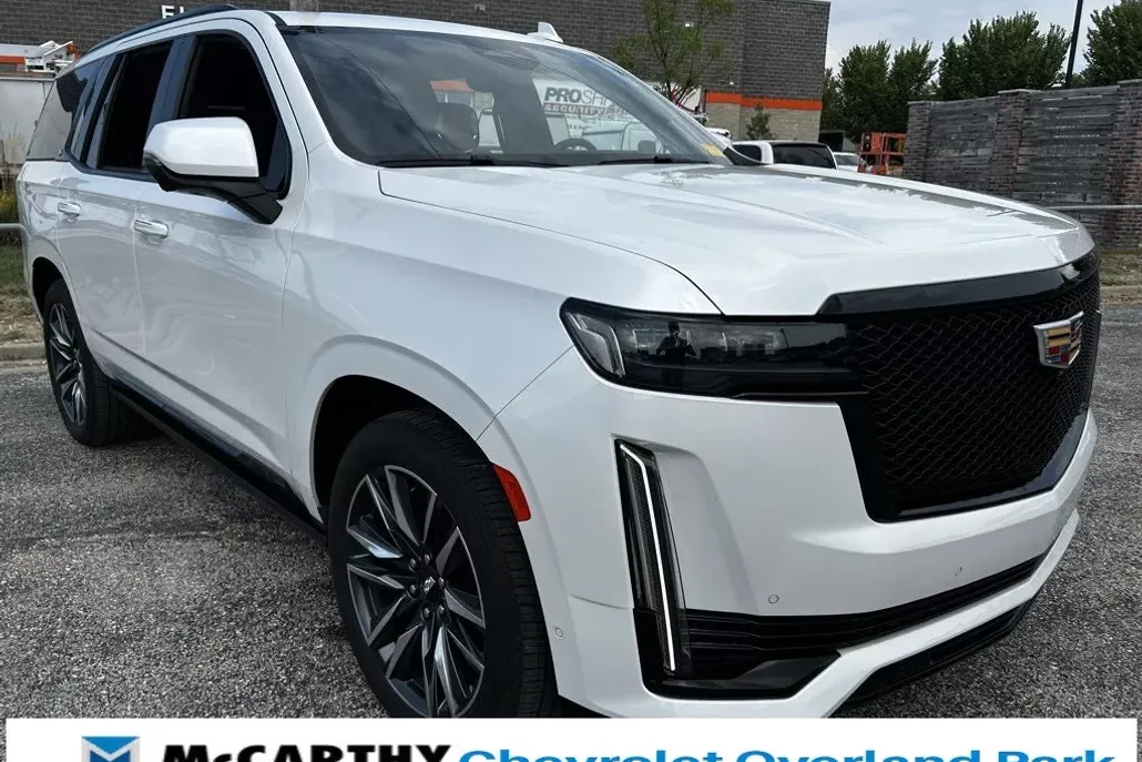 2021 Cadillac Escalade Sport Platinum photo 1