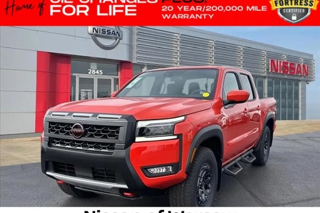 2025 Nissan Frontier PRO-4X photo 1