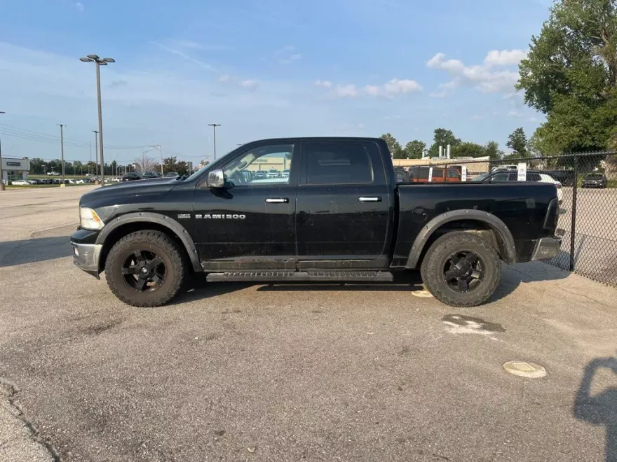 2012 Ram 1500 Laramie photo 1