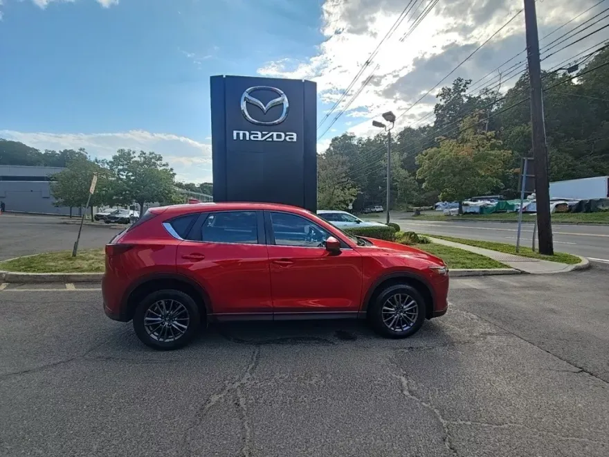 2019 Mazda CX-5 Sport photo 1