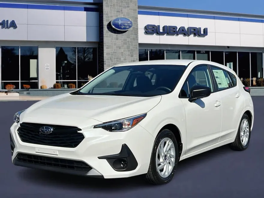 2025 Subaru Impreza Base photo 1