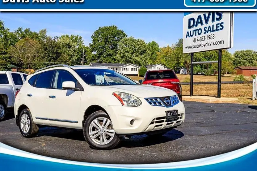 2012 Nissan Rogue SV AWD photo 1