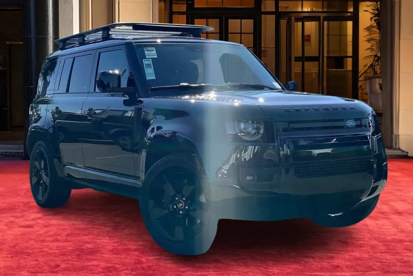 2025 Land Rover Defender 110 X-Dynamic SE photo 1