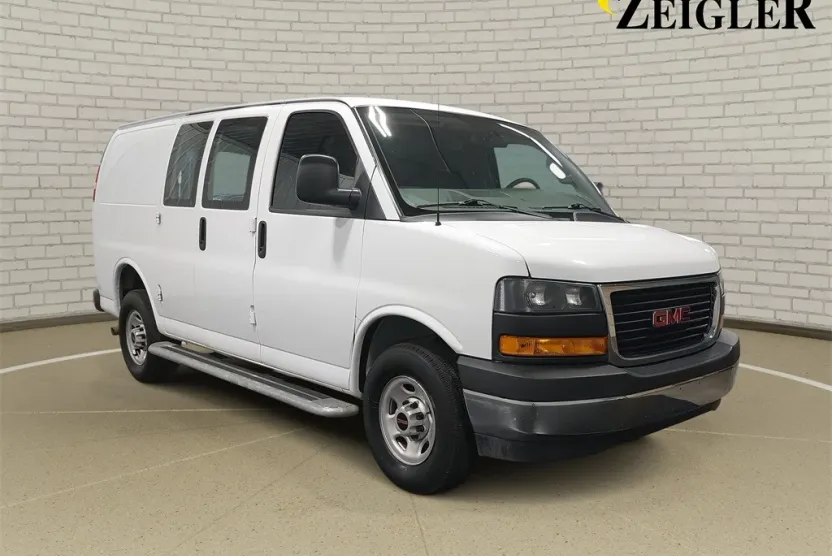 2023 Gmc Savana 2500 Cargo photo 1