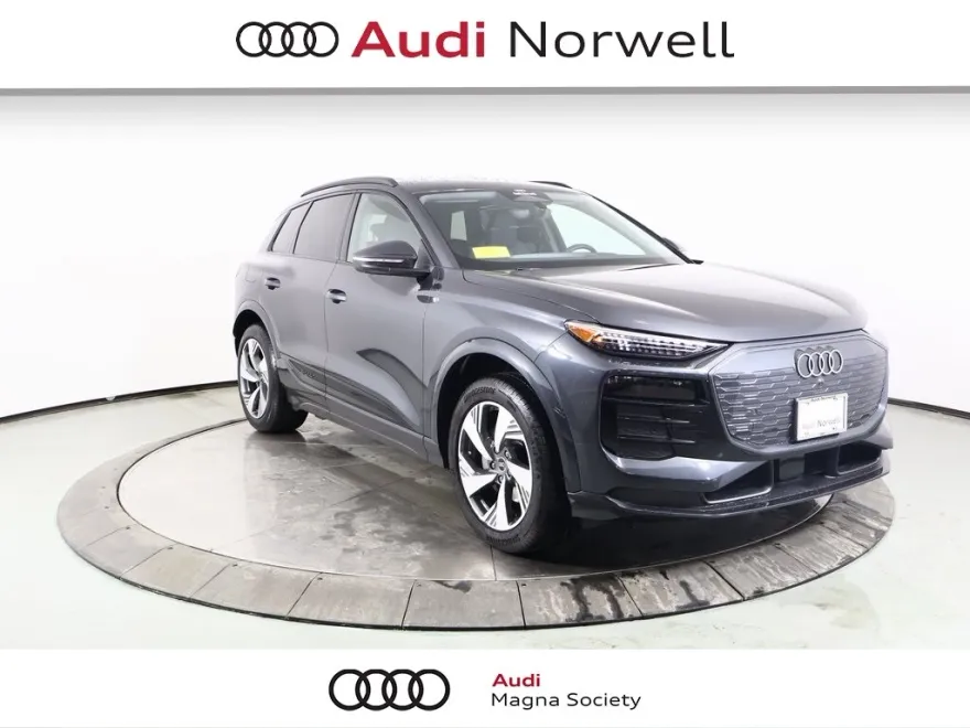 2025 Audi Q6 E-tron Premium Plus photo 1