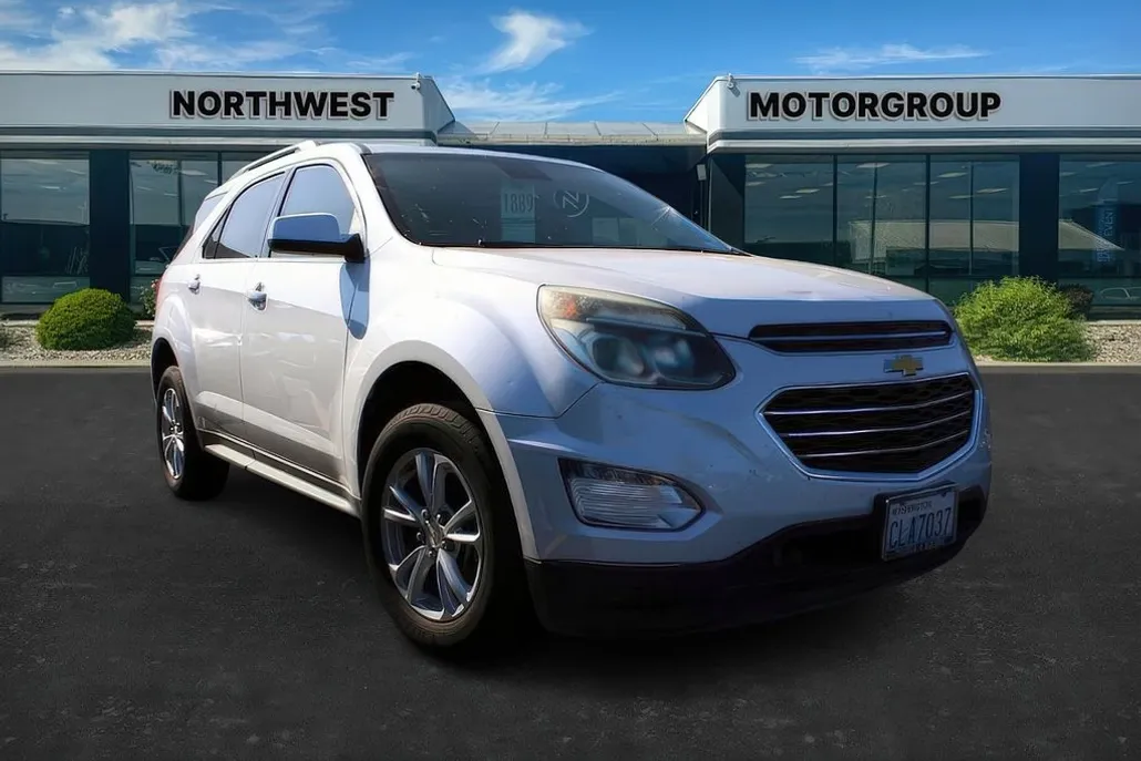 2016 Chevrolet Equinox LT photo 1