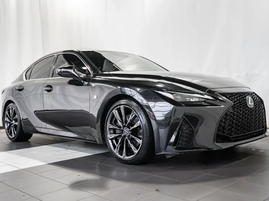 2023 Lexus IS 350 F SPORT photo 1