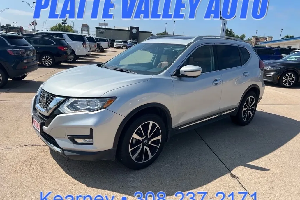2019 Nissan Rogue photo 1