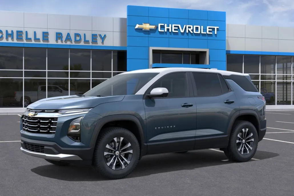 2026 Chevrolet Equinox LT photo 1