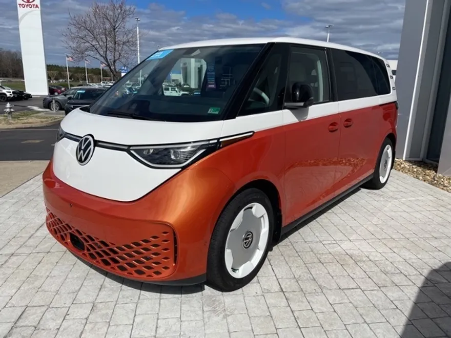 2025 Volkswagen ID. Buzz photo 1