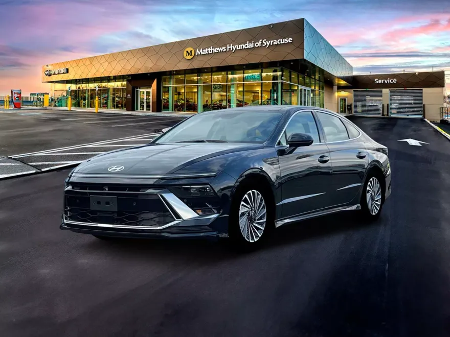 2025 Hyundai Sonata Hybrid Limited photo 1