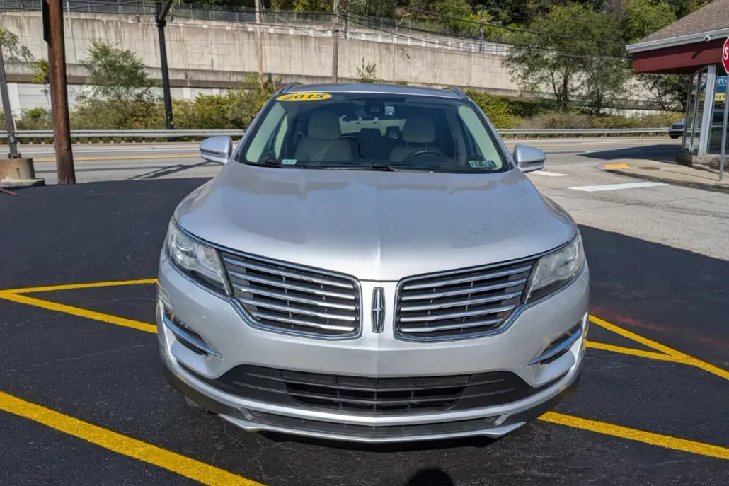 2015 Lincoln MKC Base photo 1