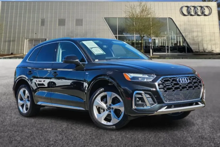 2025 Audi Q5 45 S line Premium Plus photo 1