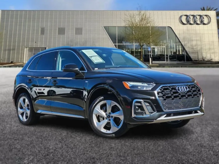 2025 Audi Q5 45 S line Premium Plus photo 1