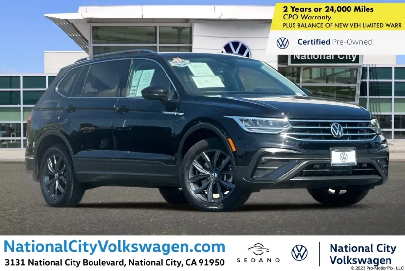 2022 Volkswagen Tiguan SE photo 1