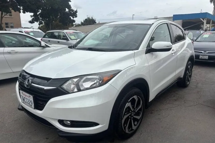 2017 Honda HR-V EX-L photo 1