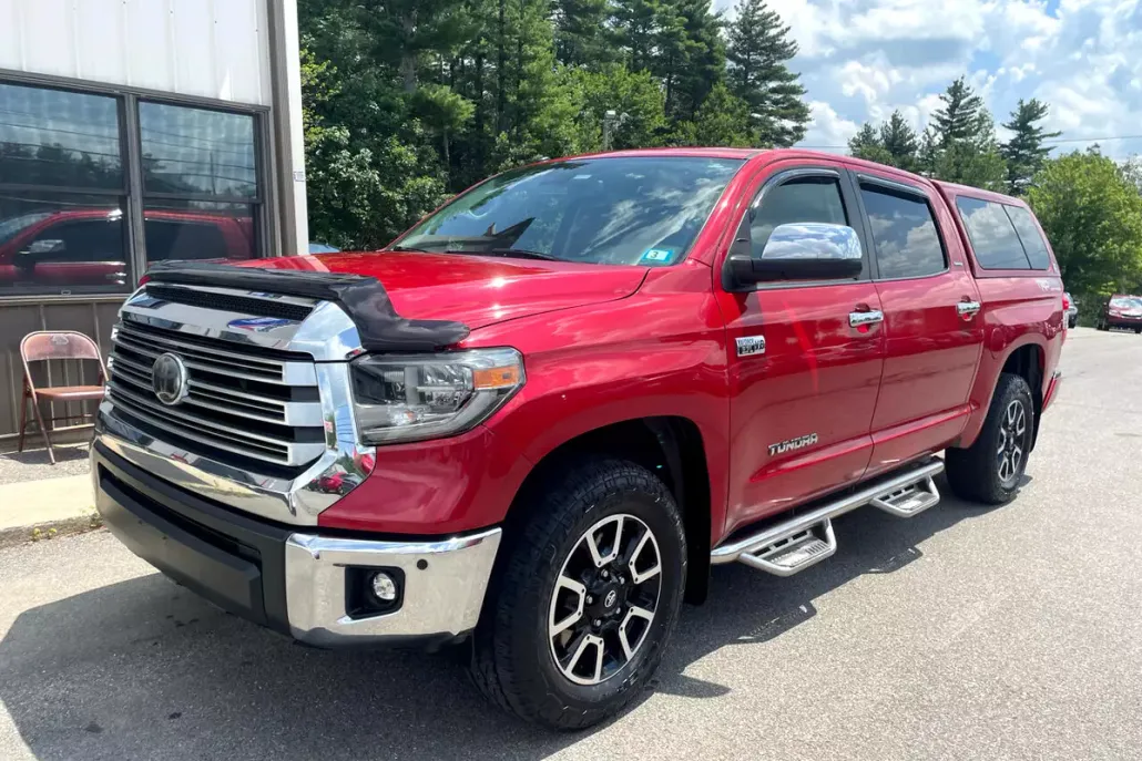 2018 Toyota Tundra SR5 CrewMax photo 1
