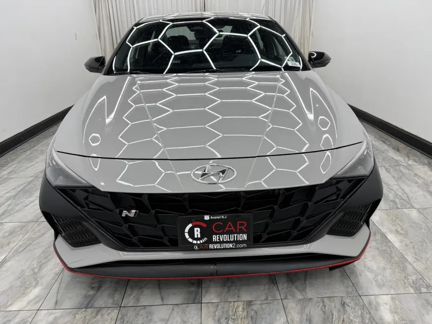 2022 Hyundai Elantra N photo 1