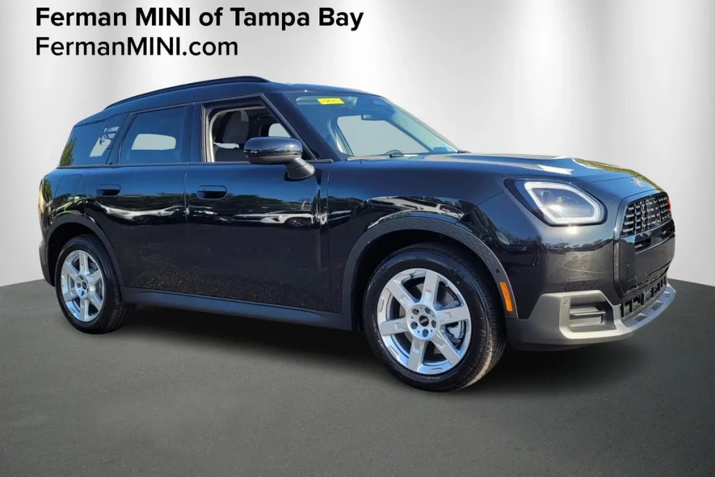 2025 Mini Countryman ALL4 S photo 1