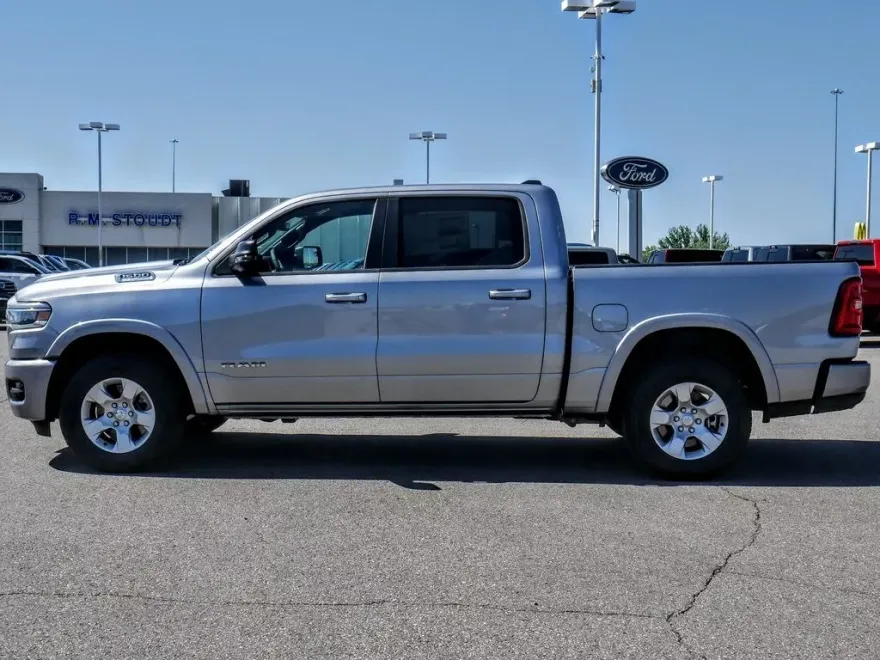 2025 Ram 1500 Big Horn photo 1