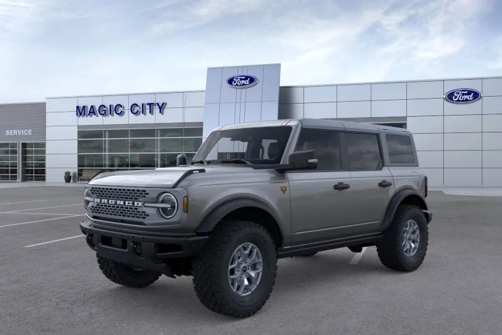 2025 Ford Bronco Badlands photo 1