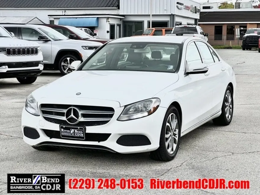 2016 Mercedes Benz C 300 photo 1