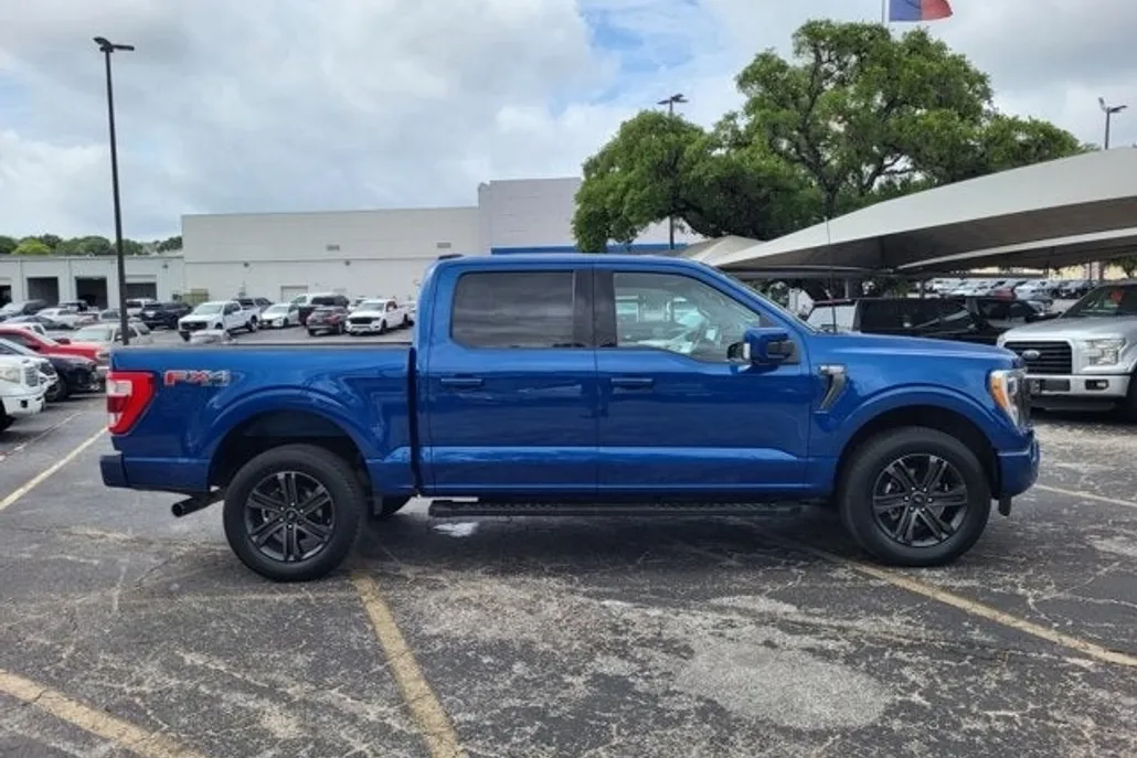 2022 Ford F-150 Lariat photo 1
