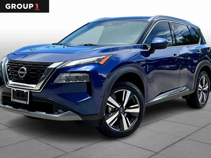 2022 Nissan Rogue SL photo 1