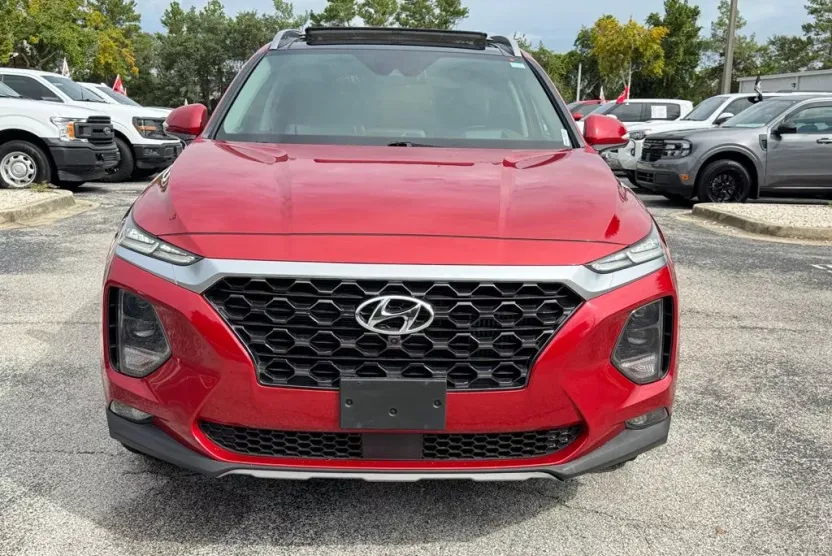 2019 Hyundai Santa Fe Ultimate photo 1