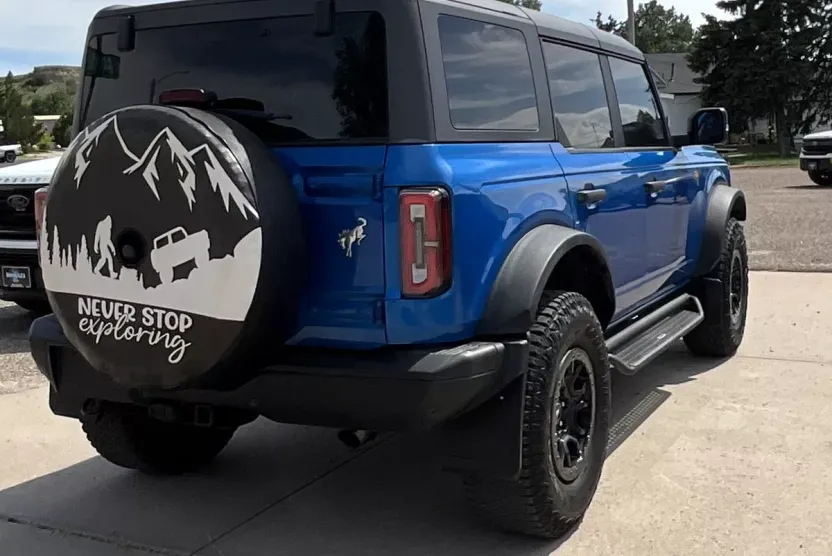 2023 Ford Bronco Badlands photo 1