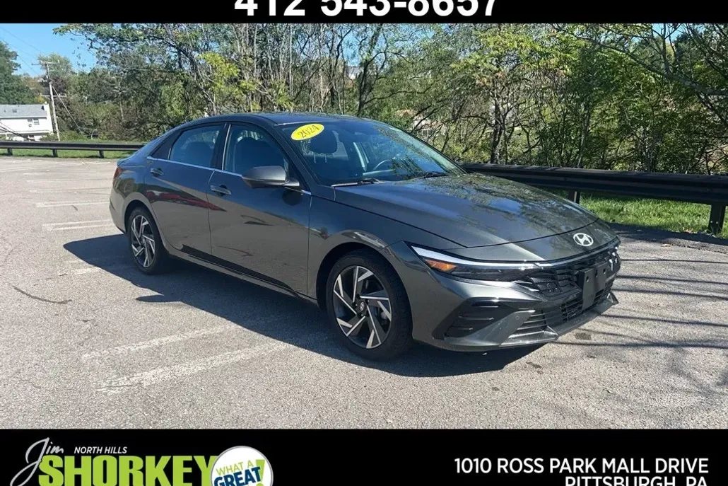 2024 Hyundai Elantra Limited photo 1