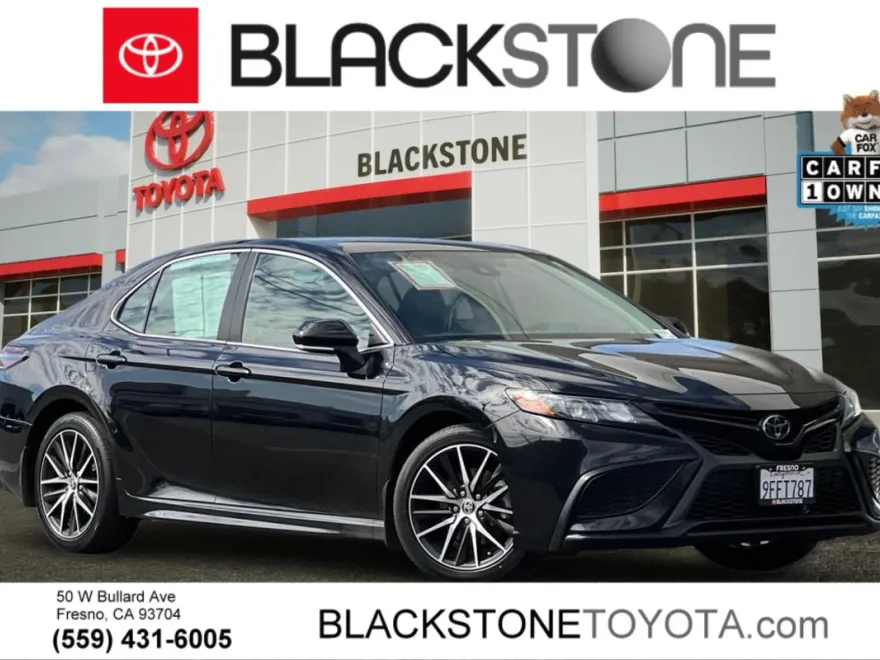 2023 Toyota Camry SE photo 1