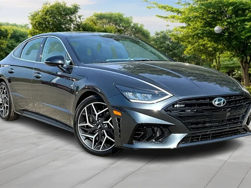 2022 Hyundai Sonata N Line photo 1