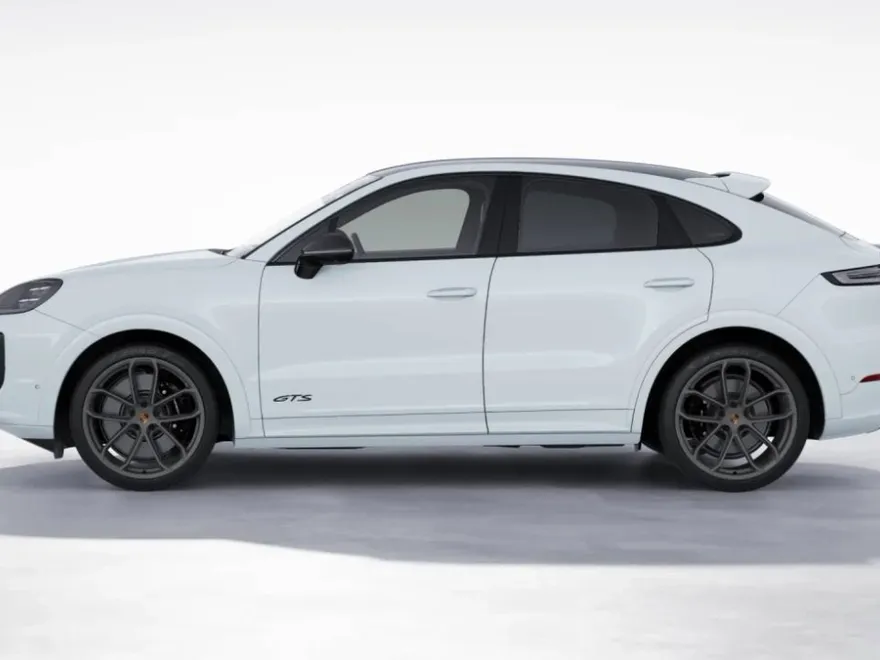 2026 Porsche Cayenne GTS Coupe photo 1