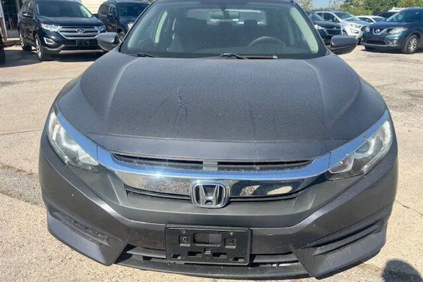 2017 Honda Civic LX photo 1