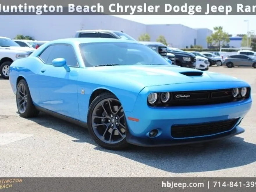 2023 Dodge Challenger R/T Scat Pack photo 1